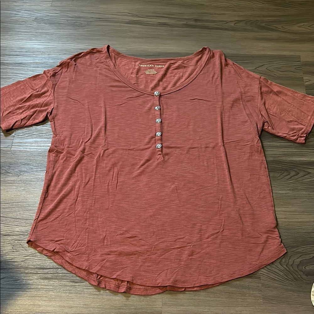 American Eagle Women's Rust Top